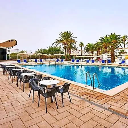 Globales Delfines 4*